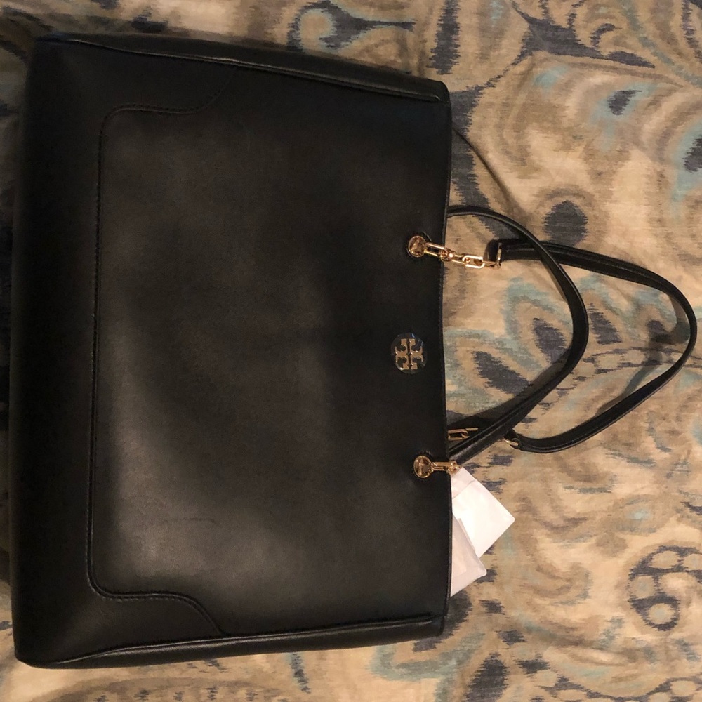NWT Tory Burch Carter Tote Black Leather